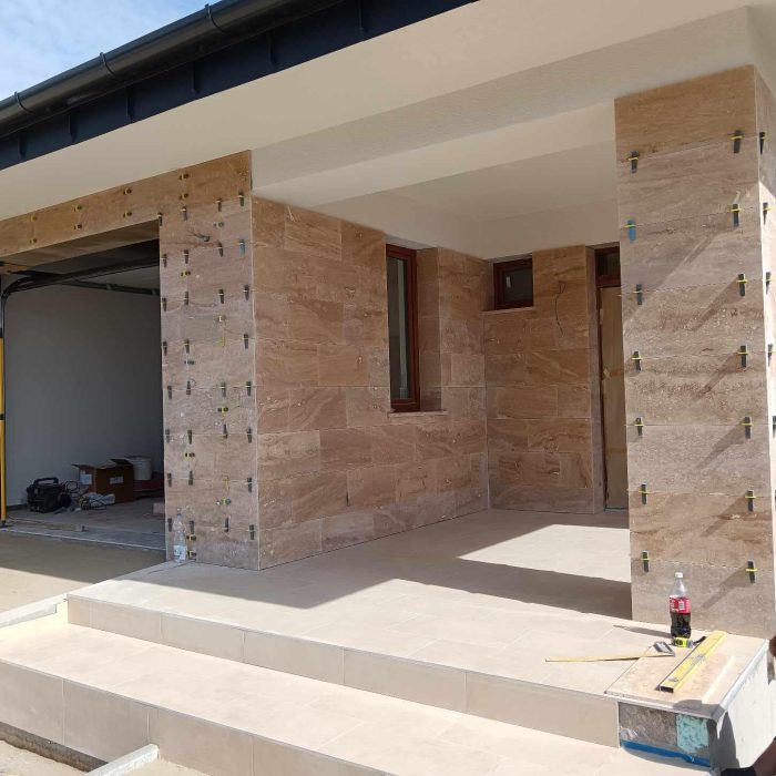 f334cb6a-523d-4dfe-9f23-2f9f16a87e2c